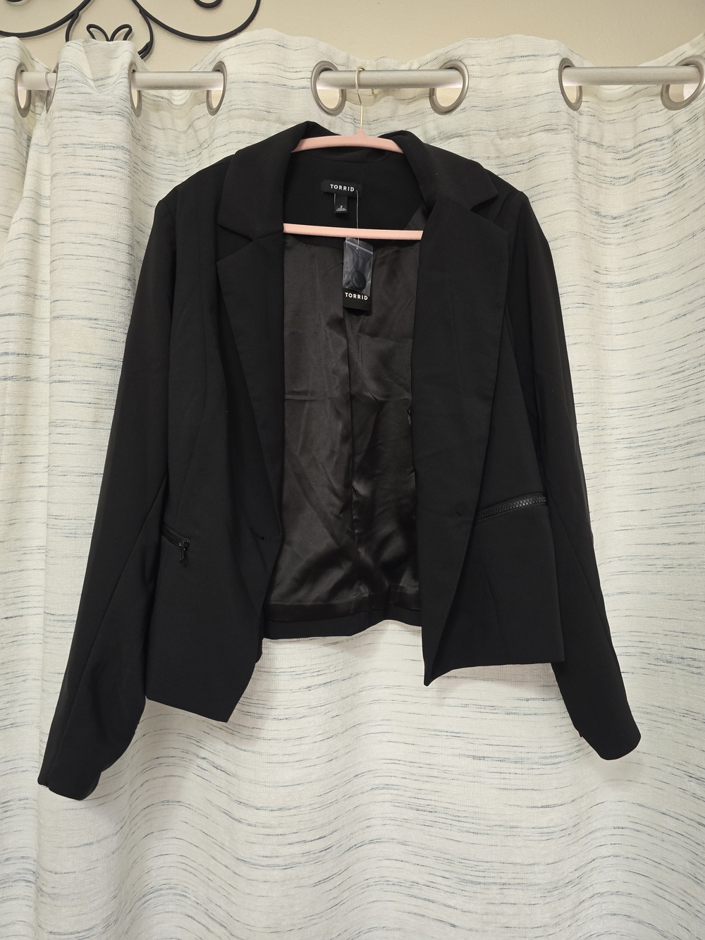 torrid Black Cropped Blazer Jacket - Open Front